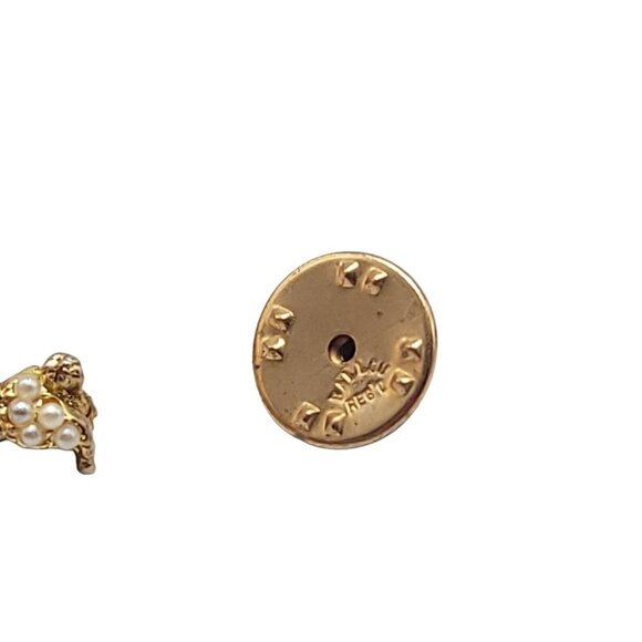 BAB Ballou Red Rhinestone Faux Pearl Poodle Dog Gold Tone Tie Tack Vintage - Picture 2 of 4